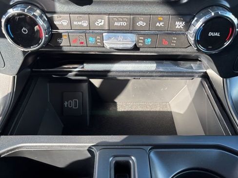 New 2025 Ford F150 Lariat w/ Equipment Group 501A Mid image 22