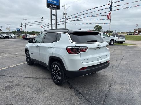 Used 2023 Jeep Compass Limited AWD/4WD image 7