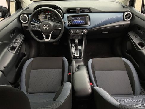 Used 2025 Nissan Versa SV image 19