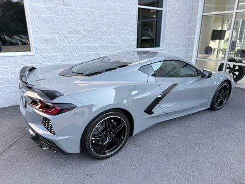 Used 2024 Chevrolet Corvette Stingray Preferred Cpe w/ Z51 Performance Package RWD image 25