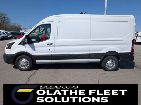 New 2026 Ford Transit 250 148 Medium Roof Extended AWD w/ Load Area Protection Package image 3