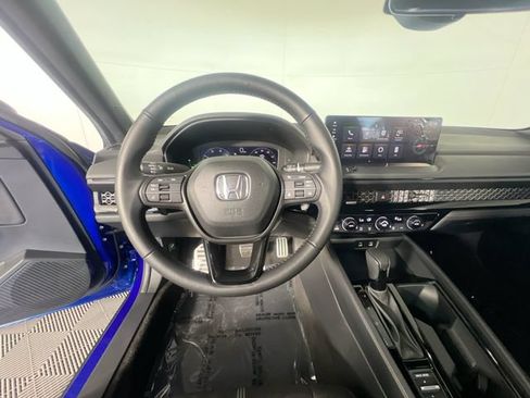 Used 2024 Honda Accord Sport image 14