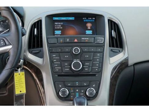 Used 2014 Buick Verano Convenience image 9