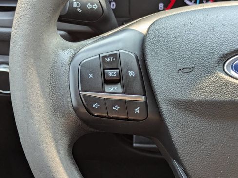 Used 2020 Ford Escape SE image 26