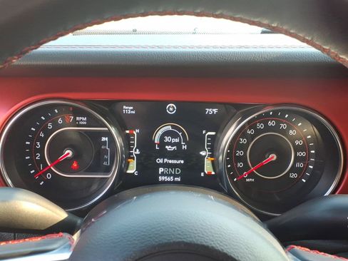 Used 2021 Jeep Gladiator Rubicon w/ Dual Top Group AWD/4WD image 15
