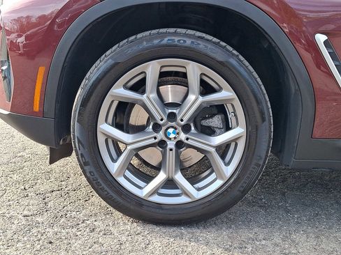 Used 2023 BMW X4 xDrive30i w/ Premium Package AWD/4WD image 8