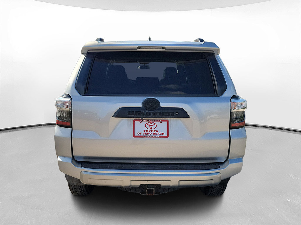 Used 2017 Toyota 4Runner TRD Off-Road Premium AWD/4WD image 5