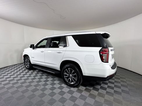 Used 2022 Chevrolet Tahoe LT w/ Luxury Package image 3