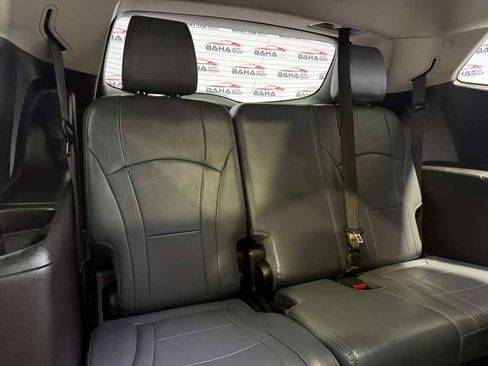 Used 2020 Buick Enclave Essence image 42