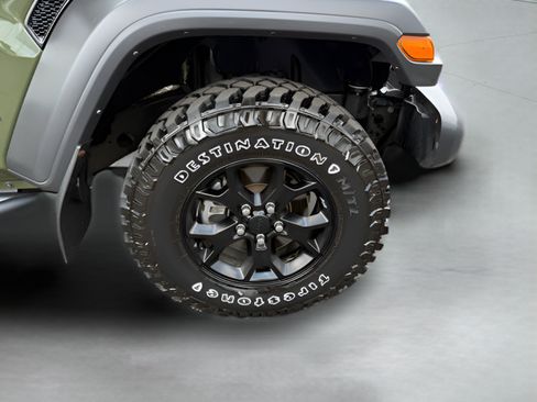 Used 2021 Jeep Wrangler Sport AWD/4WD image 28