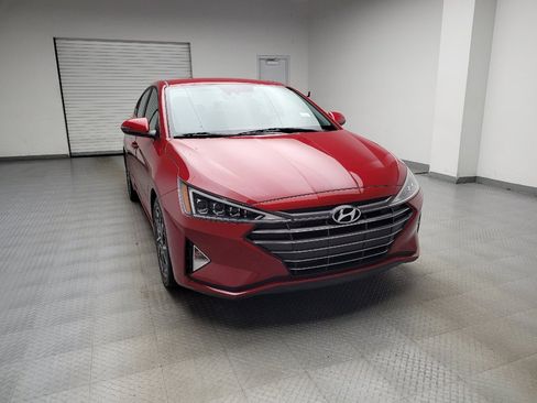 Used 2019 Hyundai Elantra Limited FWD image 14