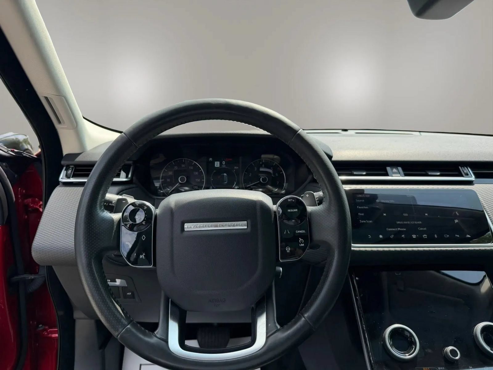 Used 2020 Land Rover Range Rover Velar S AWD/4WD image 13