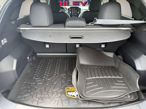 Certified 2025 Subaru Crosstrek 2.5i Wilderness w/ Crosstrek Mirror Package AWD/4WD image 16