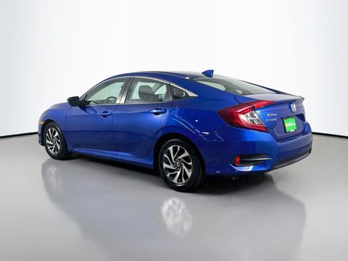 Used 2018 Honda Civic EX image 7