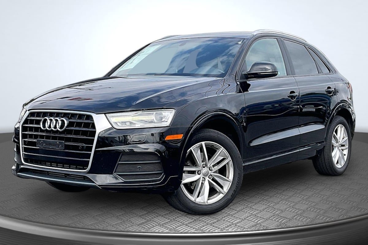 Used 2017 Audi Q3 2.0T Premium w/ Convenience Package FWD image 12