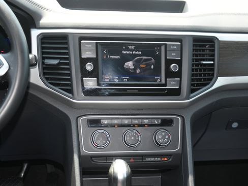 Used 2022 Volkswagen Atlas SE FWD image 16