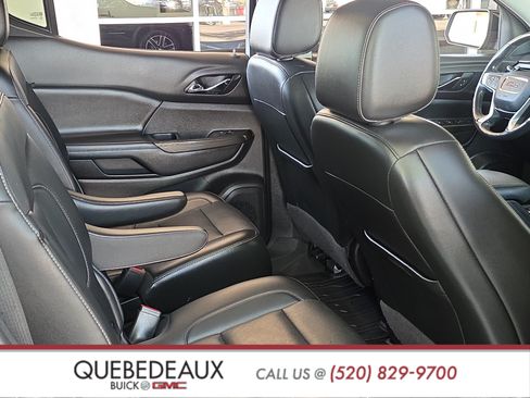 Used 2022 GMC Acadia SLT w/ Preferred Package FWD image 25