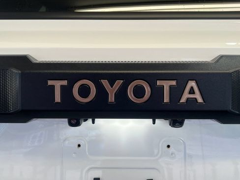 Used 2025 Toyota 4Runner TRD Off-Road Premium w/ Tow Technology Package AWD/4WD image 12