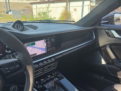 Used 2021 Porsche 911 Turbo S image 15