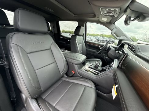 Used 2026 GMC Sierra 1500 Denali w/ Denali Reserve Package AWD/4WD image 26