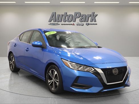 Used 2023 Nissan Sentra SV FWD image 2