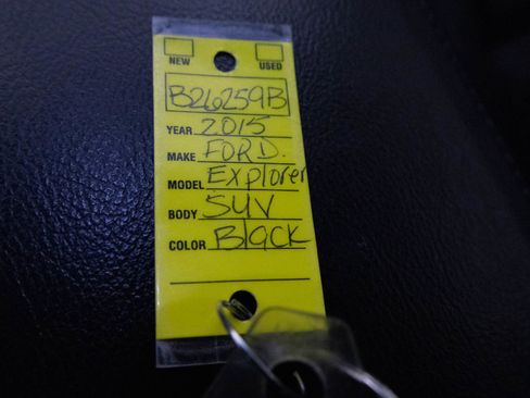 Used 2015 Ford Explorer XLT w/ Equipment Group 202B image 19