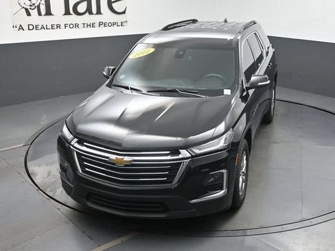 Used 2022 Chevrolet Traverse LT FWD image 49