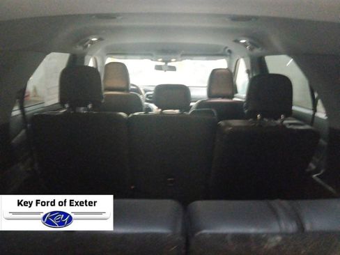 Used 2021 Ford Explorer XLT w/ Equipment Group 202A image 14