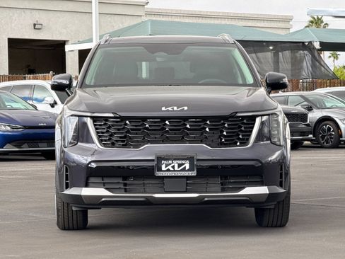 New 2026 Kia Sorento S image 8