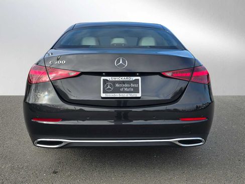 Used 2025 Mercedes-Benz C 300 Sedan image 5