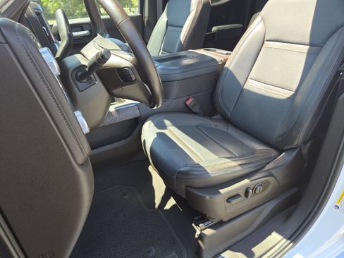 Used 2021 GMC Sierra 1500 Denali AWD/4WD image 29