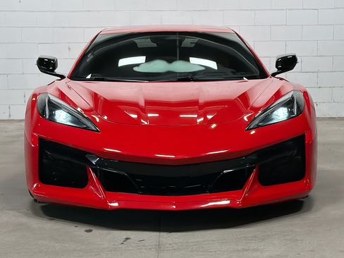 Used 2025 Chevrolet Corvette Z06 w/ Battery Protection Package RWD image 9