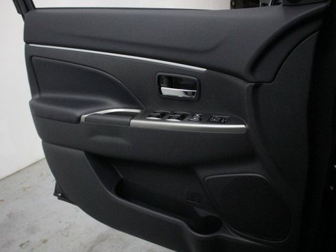 New 2026 Mitsubishi Outlander Sport SEL AWD/4WD image 15