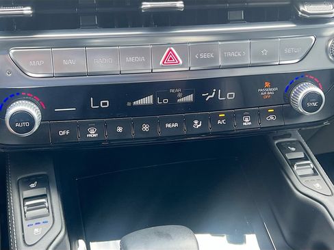 Used 2024 Kia Telluride SX Prestige X-Line AWD/4WD image 16