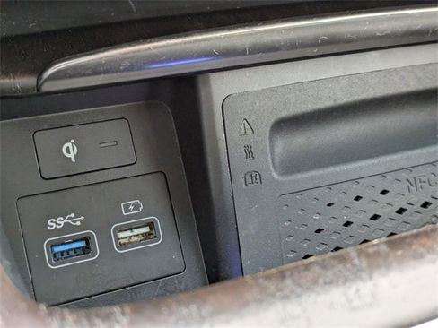 Used 2021 Genesis GV80 2.5T w/ Prestige Package 05 image 24