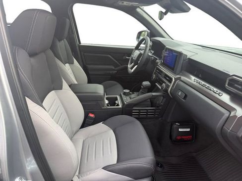 New 2026 Toyota Tacoma TRD Off-Road AWD/4WD image 17