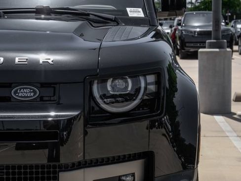 New 2026 Land Rover Defender 110 S AWD/4WD image 58