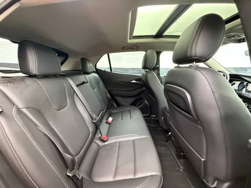 Used 2021 Buick Encore GX Essence w/ Advanced Technology Package FWD image 21