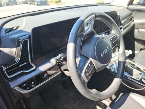 Certified 2024 Kia Sportage SX image 12