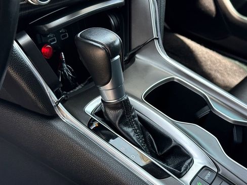Used 2022 Honda Accord Sport image 26