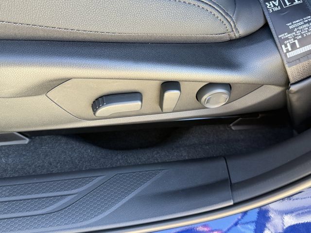 Used 2026 Subaru Outback Premium AWD/4WD image 16