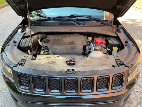 Used 2019 Jeep Compass Latitude FWD image 45