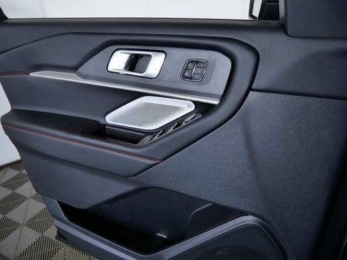 Certified 2025 Ford Explorer ST AWD/4WD image 28