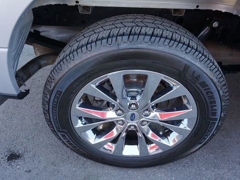 Used 2016 Ford F150 XLT w/ Equipment Group 302A Luxury image 14