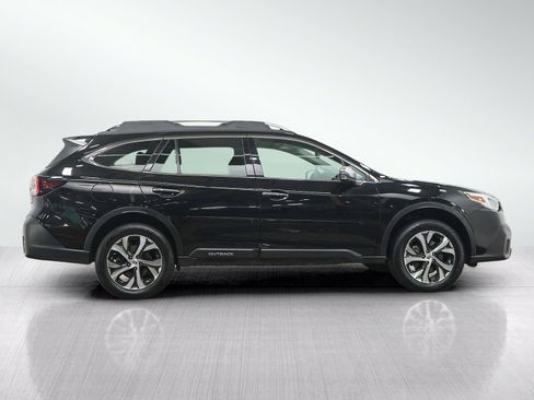 Used 2022 Subaru Outback Touring AWD/4WD image 6