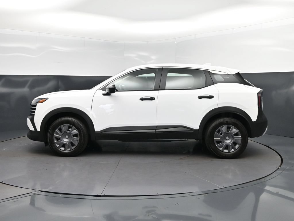 Used 2025 Nissan Kicks S AWD/4WD image 4