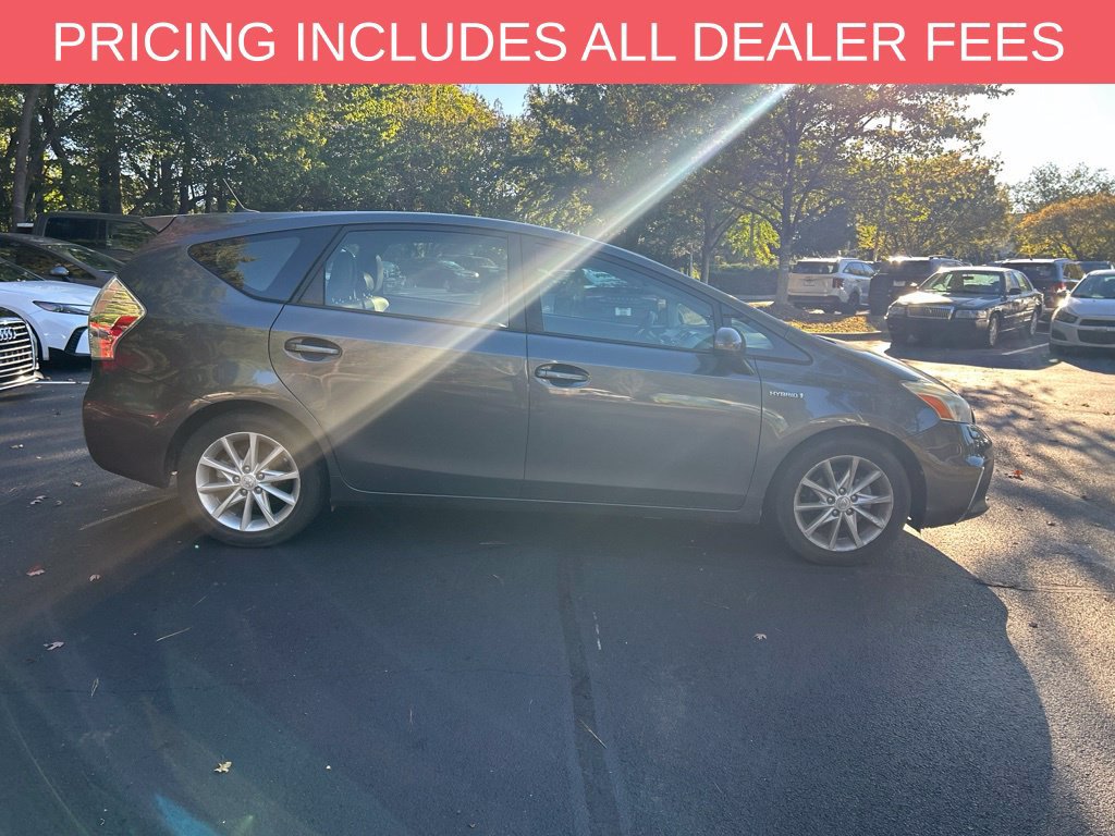Used 2012 Toyota Prius V Five FWD image 9