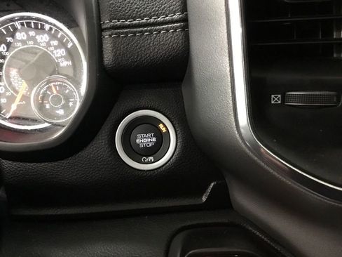 Used 2023 RAM 1500 Laramie AWD/4WD image 30