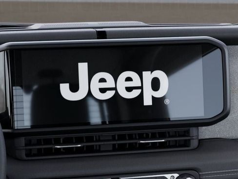 New 2027 Jeep Wrangler Unlimited Sahara AWD/4WD image 18