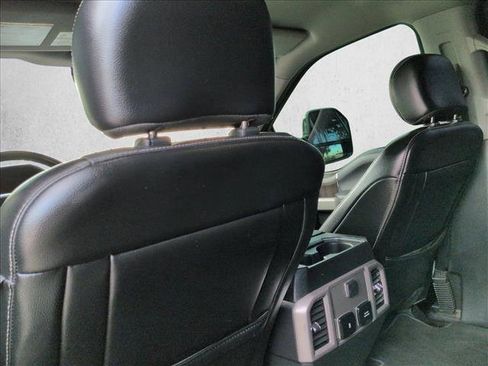 Used 2021 Ford F350 Lariat w/ Chrome Package image 16